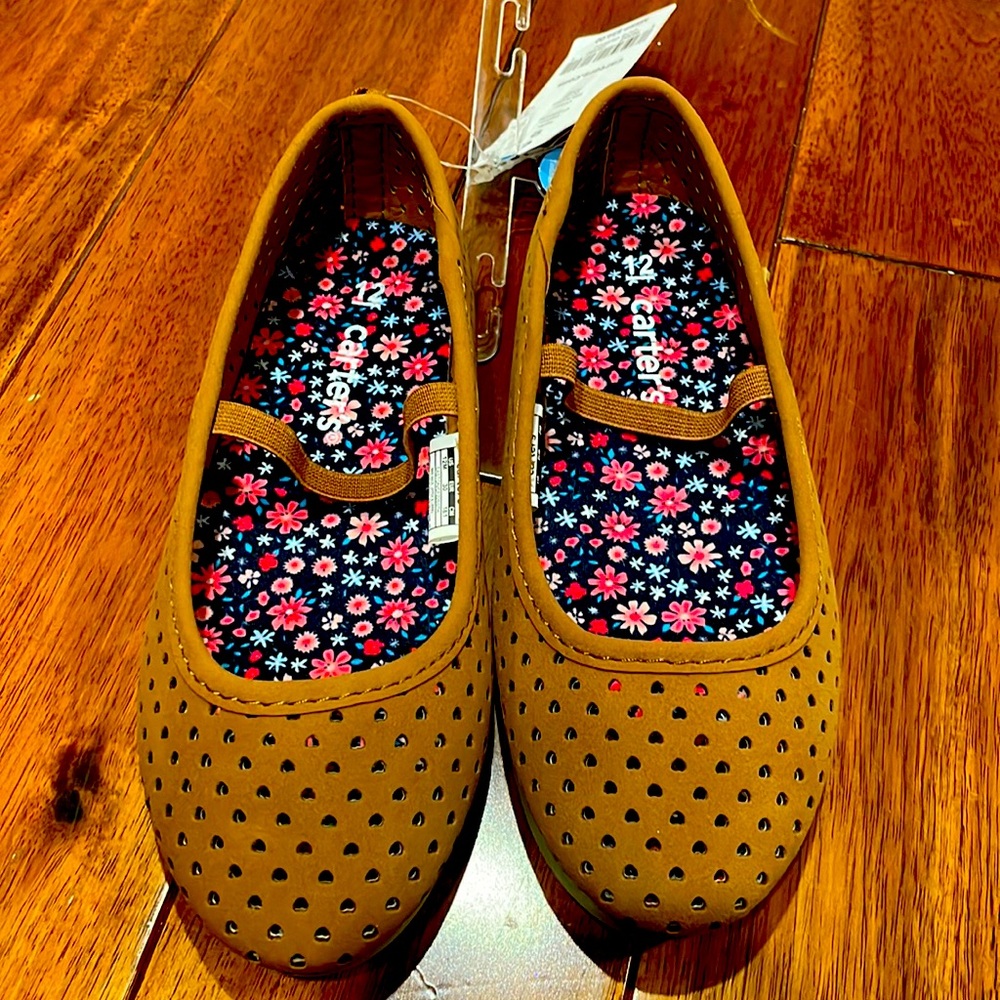 Carters size 12 slip on brown fall flats
